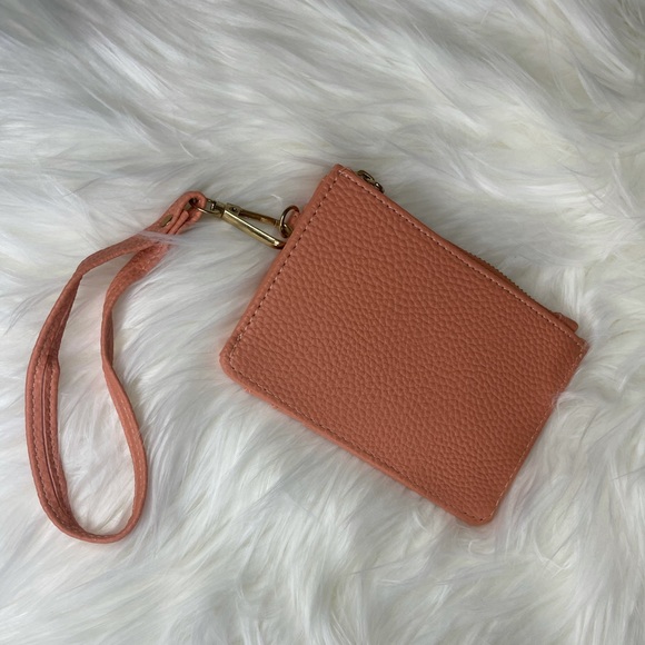 Sienna Mae Wrist Wallet - Picture 4 of 5